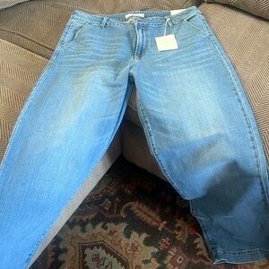 KANCAN HI RISE TROUSER WIDE LEG JEANS. Brand new with tags attached